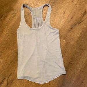 Lululemon tank